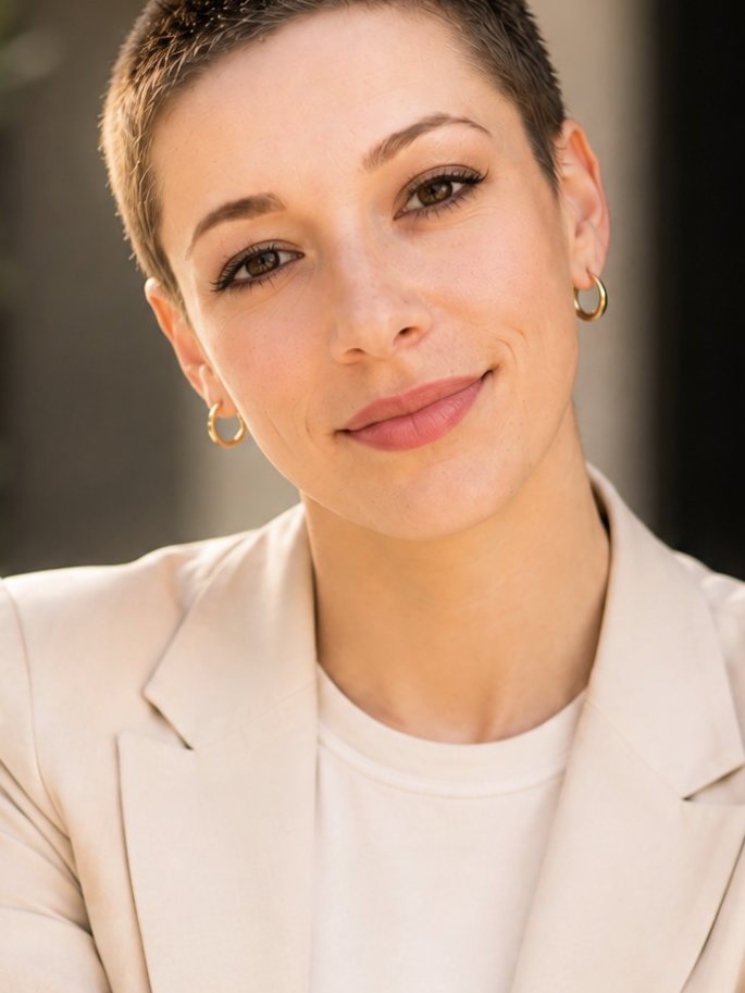 Portrait de Lucie, sophrologue
